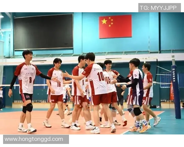 上海排球队在亚运会中的灵活性表现引发热议展现团队协作与战术创新