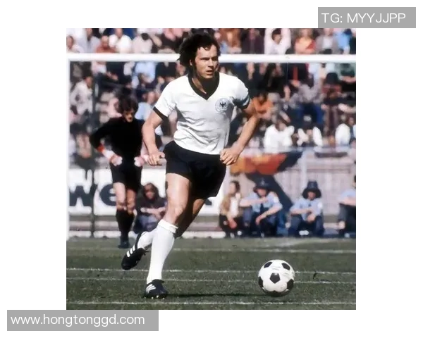 全球最受欢迎的足球明星排行榜揭晓他们的成就与影响力分析 全球最受欢迎的足球明星排行榜揭晓他们的成就与影响力分析