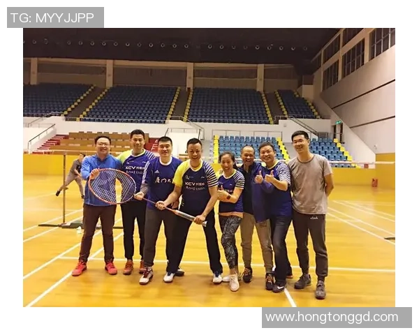 赛后分析:上海羽毛球队与北京羽毛球队灵活性对比探讨 赛后分析:上海羽毛球队与北京羽毛球队灵活性对比探讨