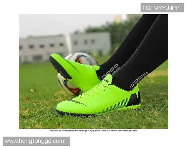 足球明星亲授成人课程视频助你提升球技与战术思维 足球明星亲授成人课程视频助你提升球技与战术思维