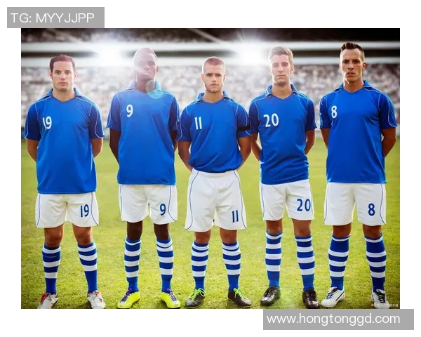 带雄风采的足球明星们如何在绿茵场上展现魅力与实力 带雄风采的足球明星们如何在绿茵场上展现魅力与实力